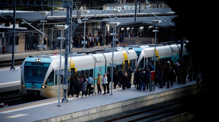 Παράνομη η απεργία των σιδηροδρομικών- Κανονικά τα δρομολόγια