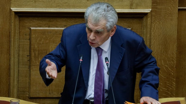 Παπαγελλόπουλος: θα μετατρέψω τους κατήγορούς μου σε κατηγορούμενους