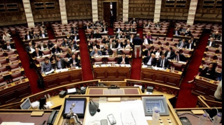 Με διαρροές από ΝΔ - ΚΙΝΑΛ η προανακριτική για Παπαγγελόπουλο
