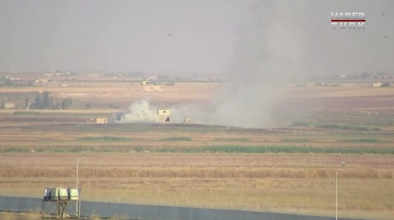 Επίθεση στη Βόρεια Συρία: Οι πρώτες εικόνες και βίντεο