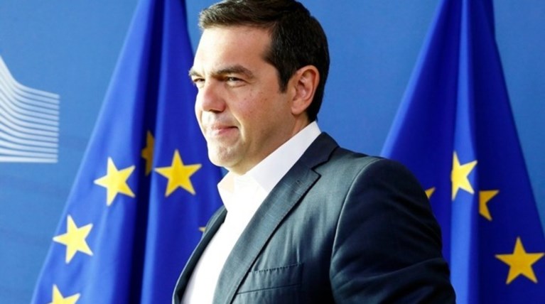 Στις Βρυξέλλες ο Τσίπρας, επαφές με Γιούνκερ & ευρωσοσιαλιστές