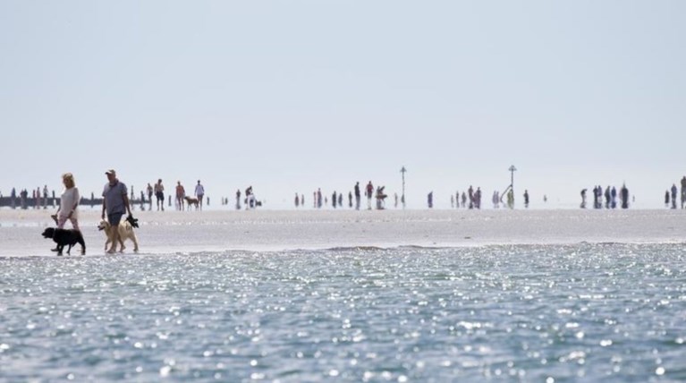 Συννεφιά και υψηλές θερμοκρασίες την Παρασκευή