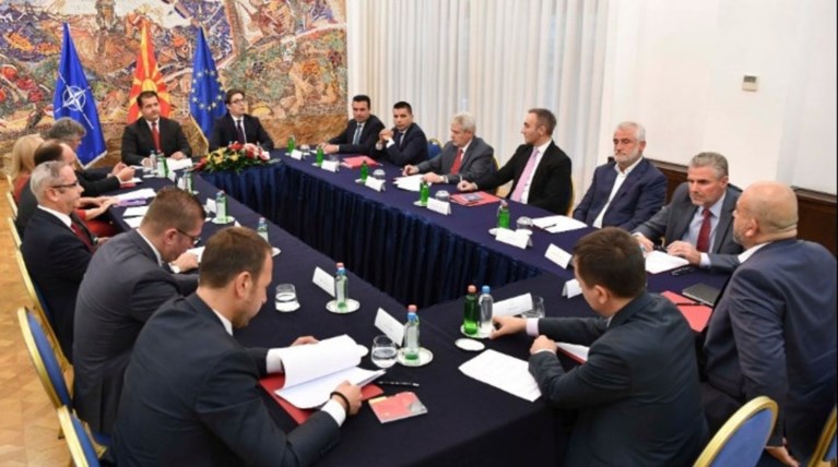 Βόρεια Μακεδονία: Στις 12 Απριλίου οι πρόωρες εκλογές