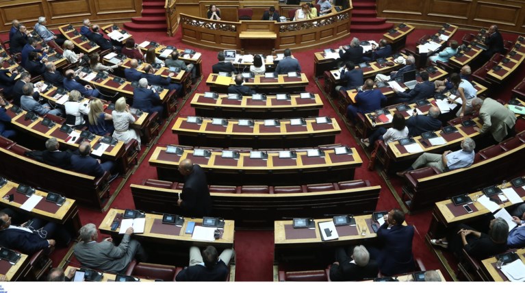 Προκαταρκτική για Παπαγγελόπουλο: Τα κόμματα παίρνουν θέση