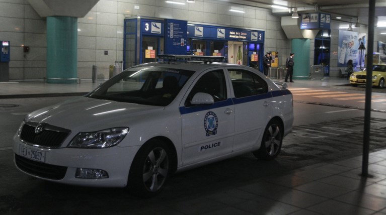 Αεροδρόμιο: Προσπάθησε να περάσει με 1,5 κιλό κοκαΐνη που είχε καταπιεί