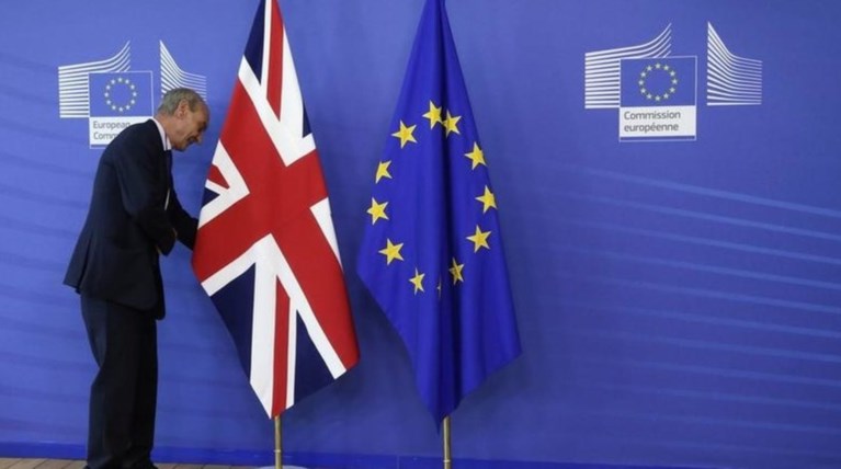 Πηγές ΕΕ: Οι 27 στηρίζουν μια νέα αναβολή του Brexit