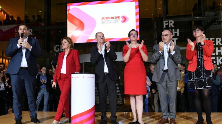 Γερμανία: Τα δίδυμα για τη μάχη της ηγεσίας του SPD