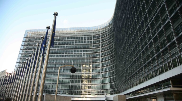 ΕΕ: Οι αρχές παραμένουν δεσμευμένες για τη Συμφωνία των Πρεσπών