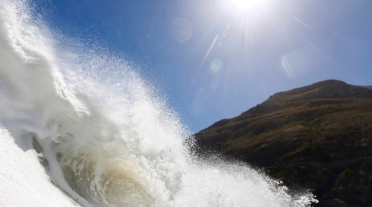 Γαλλία:300 εκατ. άνθρωποι απειλούνται από την άνοδο της στάθμης των ωκεανών
