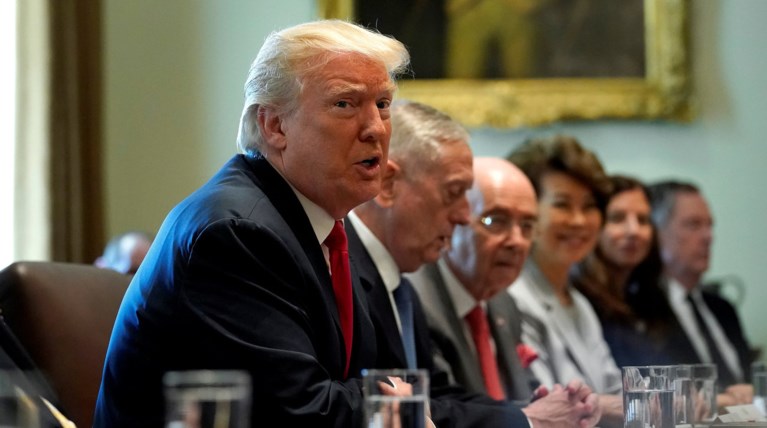 Ο Τραμπ δηλώνει ότι έχει «πολύ καλή» σχέση με τον Ερντογάν