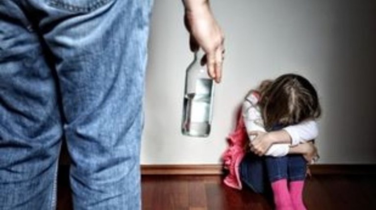 Υπηρεσία Αντιμετώπισης Ενδοοικογενειακής Βίας, στην ΕΛ.ΑΣ