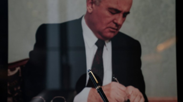 Ο Σταϊνμάγερ ευχαριστεί τον Γκορμπατσόφ για την επανένωση της Γερμανίας