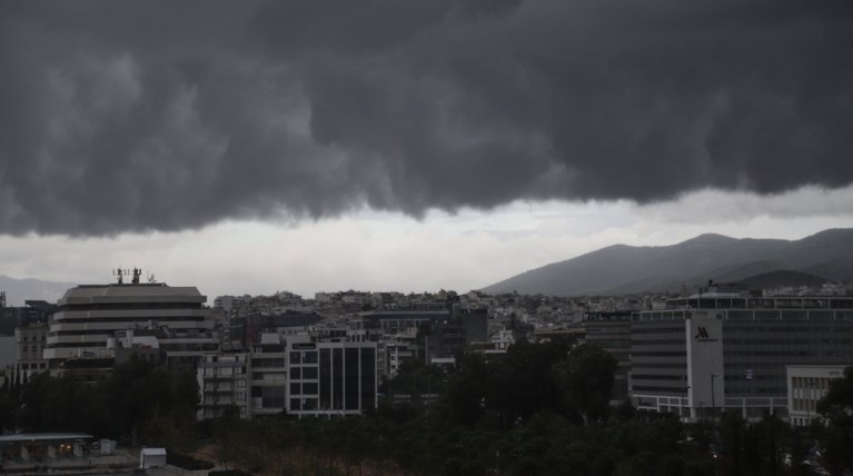 Περιφέρεια Αττικής σε πολίτες: Λάβετε μέτρα για τη "Βικτώρια"