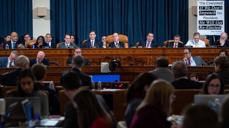 Ερευνα για Τραμπ:«Ενδιαφερόταν για έρευνα κατά Μπάιντεν, παρά για Ουκρανία»