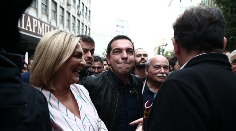 Πολυτεχνείο: Ο Τσίπρας πανηγυρίζει για την ειρηνική διαδήλωση