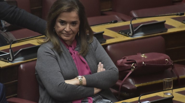 Ντόρα Μπακογιάννη: Να κάνουμε τους μετανάστες εργάτες γής