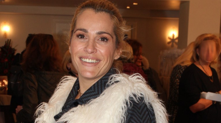 Η φωτο της Μπότση στο δωμάτιο του μαιευτηρίου:Ζαχαρωτά, πιπίλες, αρκουδάκια