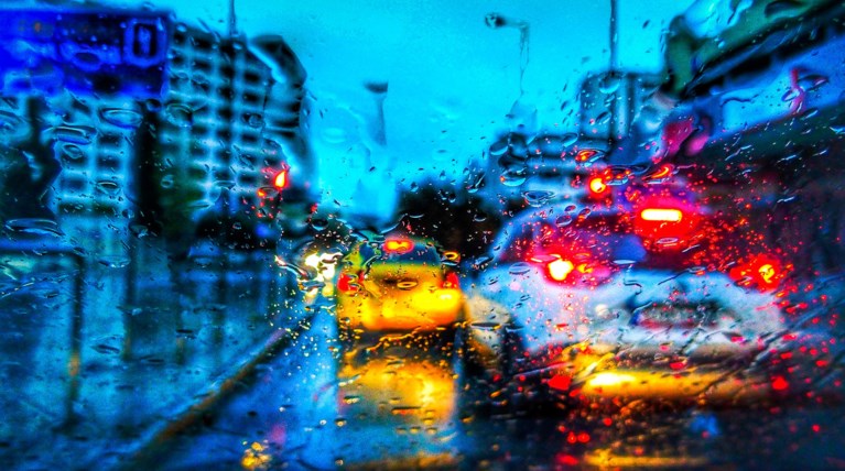 Μεγάλα προβλήματα στην Αττική από τη σφοδρή κακοκαιρία