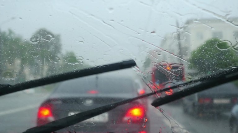 Πτώση της θερμοκρασίας, συνεχίζονται οι καταιγίδες