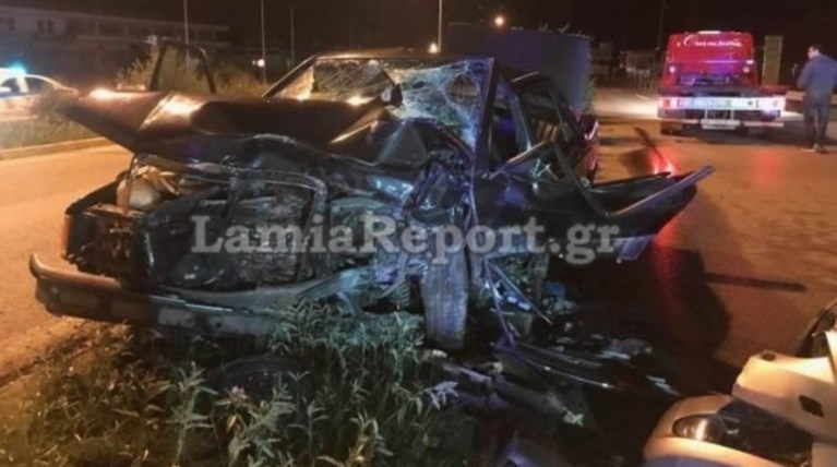 Λαμία: Τραγικό τροχαίο για οικογένεια  - Επέστρεφαν από γάμο