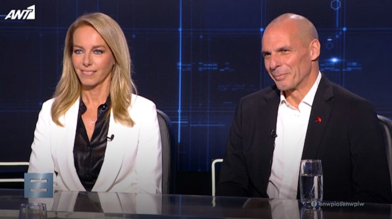 Ο Βαρουφάκης για το “Αγάπη μου έκλεισα τις Τράπεζες”- Το διαψεύδει