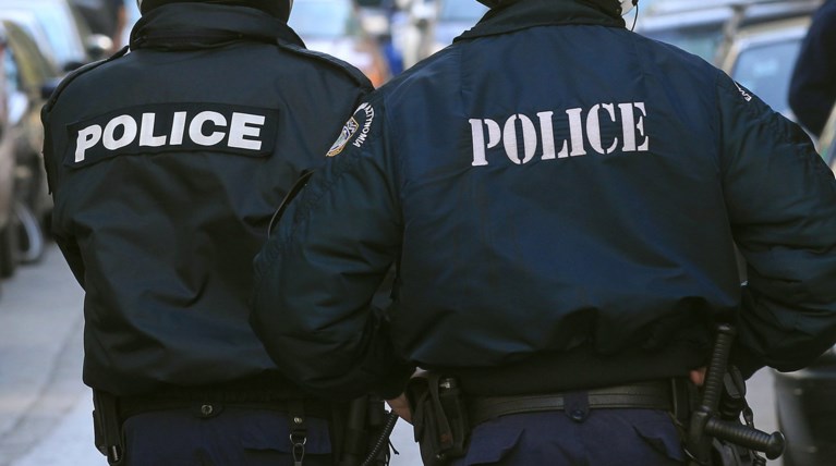 Ιδρύεται επιτροπή για την αστυνομική βία με πρόεδρο τον Αλιβιζάτο