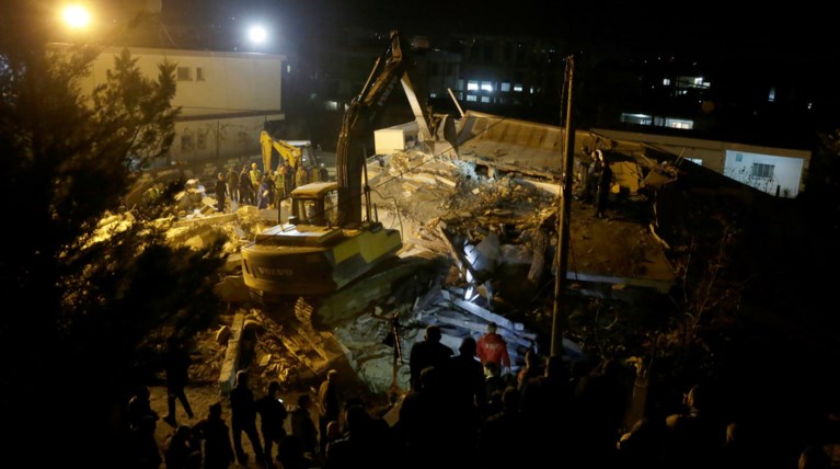 Αλβανία: Συγκλονίζουν οι διασωθέντες - Σοκ με 9μελη οικογένεια