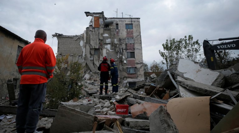 Σεισμός στην Αλβανία: Μάχη με το χρόνο για τους εγκλωβισμένους - 23 νεκροί
