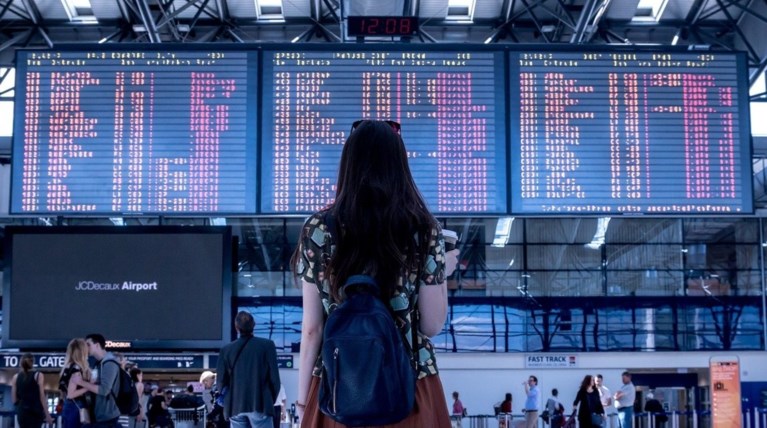 WZ: Tο 2019 η καλύτερη χρονιά όλων των εποχών για τον τουρισμό στην Ελλάδα