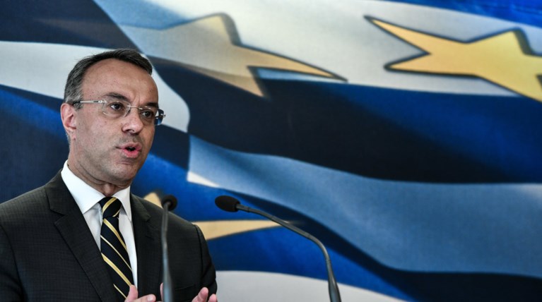 Σταϊκούρας: 'Πάταξη φοροδιαφυγής 2 δισ. με τις υποχρεωτικές e-συναλλαγές'