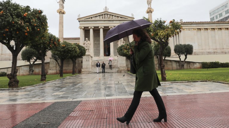 Άνοδος της θερμοκρασίας το Σάββατο αλλά και τοπικές βροχές