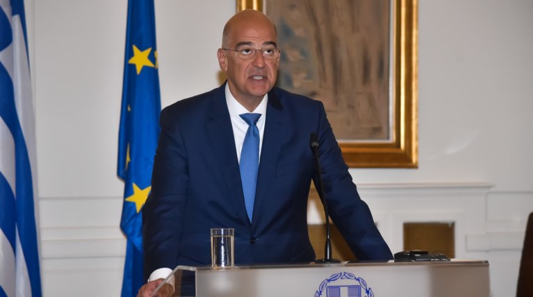 Δένδιας: Δεν μπορεί να αποκλειστεί ένα θερμό επεισόδιο