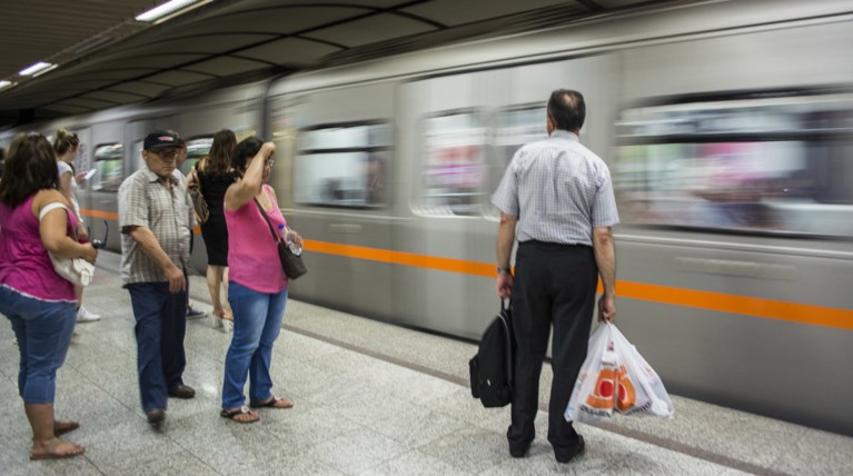 Μεγάλες καθυστερήσεις στην Γραμμή 3 του Μετρό - τεχνικό πρόβλημα