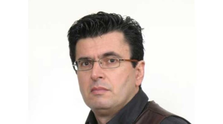 Ο Κώστας Στούπας αποδομεί το σχέδιο για την επιστροφή των επιστημόνων