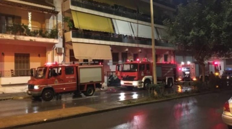 Σοκ στην Καλαμάτα: 45χρονος έριξε βενζίνη και πυρπόλησε την σύζυγό του