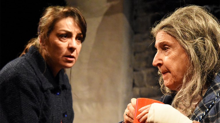 Η βασίλισσα της ομορφιάς ανεβαίνει στη σκηνή