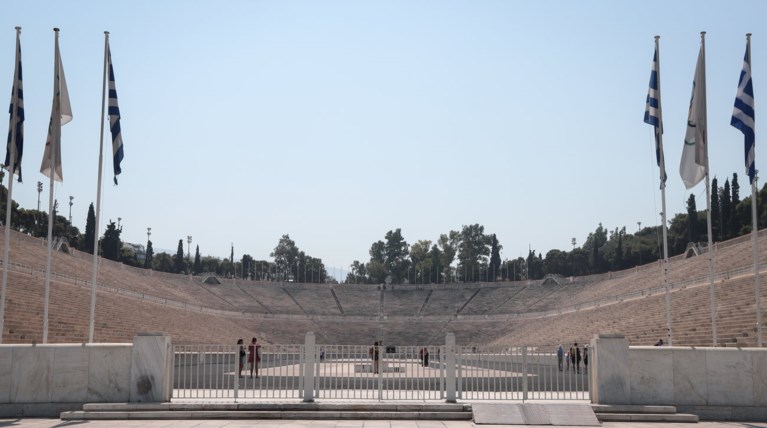 Θρίλερ με 25χρονη καλλονή - Εντοπίστηκε κρεμασμένη με λουρί σκύλου