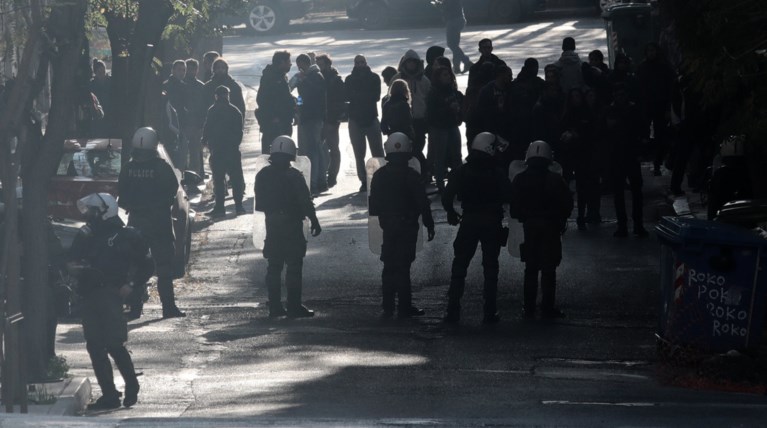 Επίθεση μέσα από την ΑΣΟΕΕ σε διμοιρία των ΜΑΤ