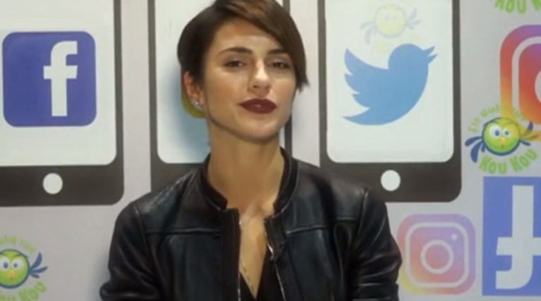 Η Κάτια Ταραμπάνκο απαντάει στα mean tweets του GNTM [βίντεο]