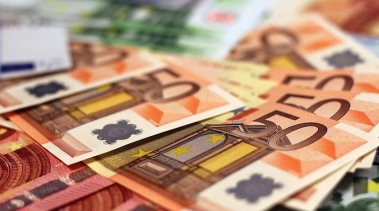 Τέλος επιτηδεύματος: Πότε διαγράφεται ή επιστρέφεται
