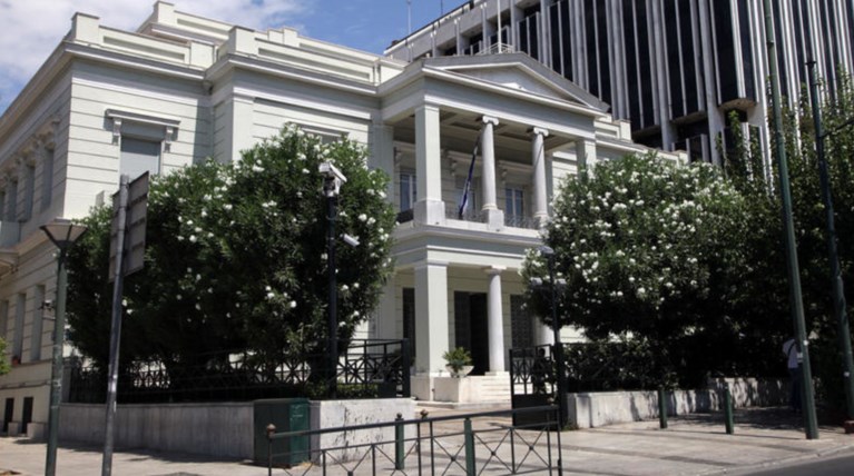 ΥΠΕΞ για Ιράκ: Παρακολουθούμε με ανησυχία τις εξελιξεις