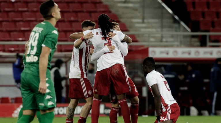 Κορυφή ο Ολυμπιακός - Υπέταξε τον μαχητικό Παναθηναϊκό