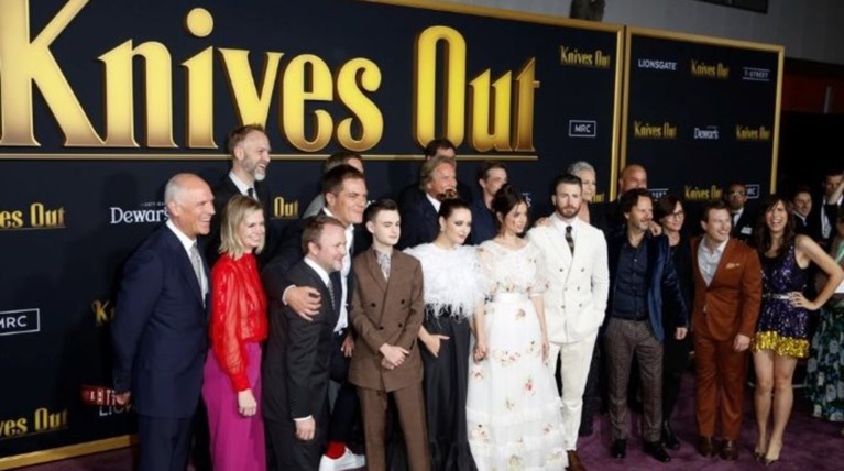 Έρχεται η συνέχεια «Στα μαχαίρια»