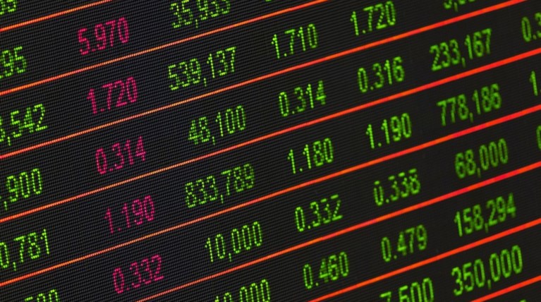 Πάνω από 100 δισ. € ο τζίρος στη δευτερογενή αγορά ομολόγων