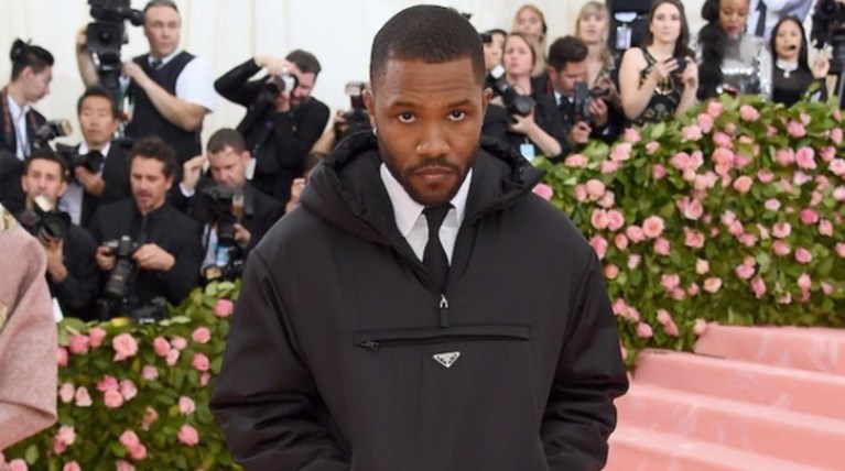 Ο Φρανκ Όσιαν το νέο πρόσωπο του οίκου Prada