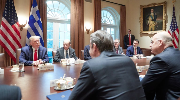 Ο άγνωστος διάλογος Μητσοτάκη - Τράμπ: Κι αν χάσετε; «Δεν θα χάσουμε»