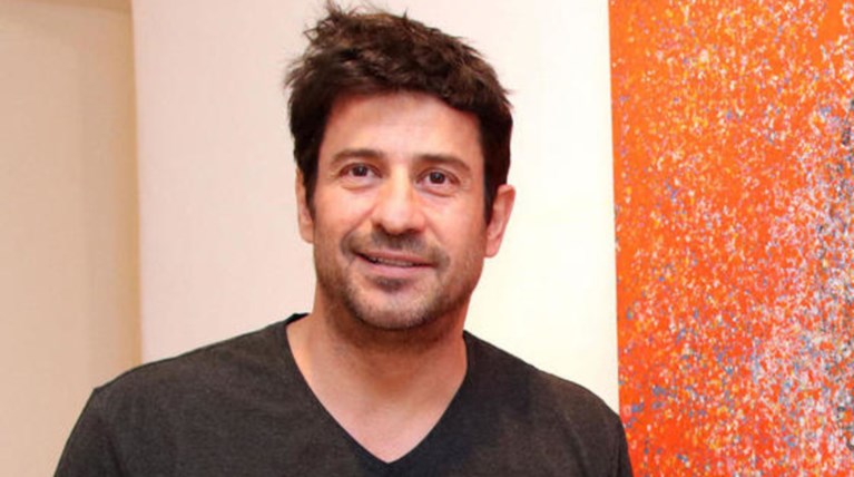 Απίστευτος Γεωργούλης! Και ευρωβουλευτής και κριτής στο YFSF