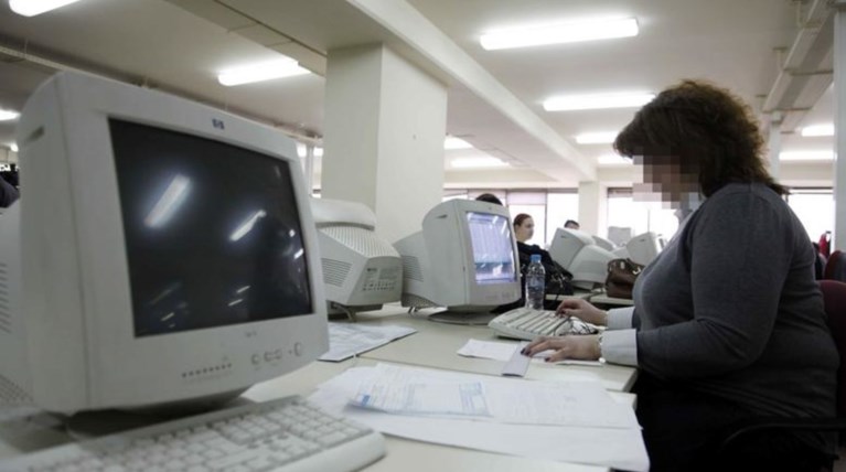 Δημόσιο: Έρχεται ψηφιακός μηχανισμός ελέγχου τήρησης ωραρίου