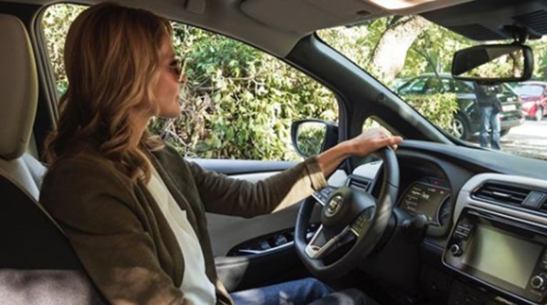 Το ταξίδι της Τζένης Μπαλατσινού το Σαββατοκύριακο