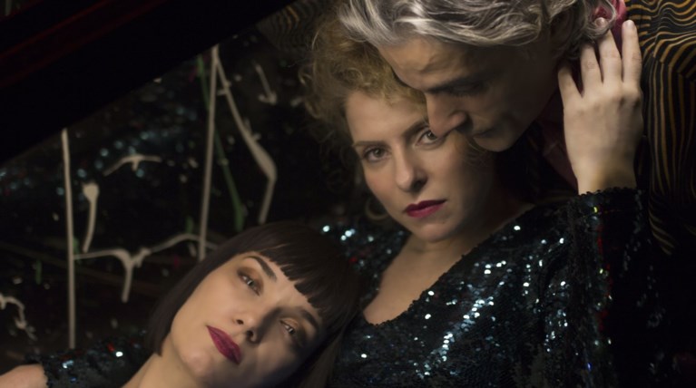 Οι Επικίνδυνες Σχέσεις του Λακλό στο Hotel Ermou